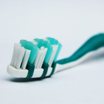 Almost everyone has had these brushing questions before: How many times? How long? Which toothbrush/toothpaste? How hard/soft?